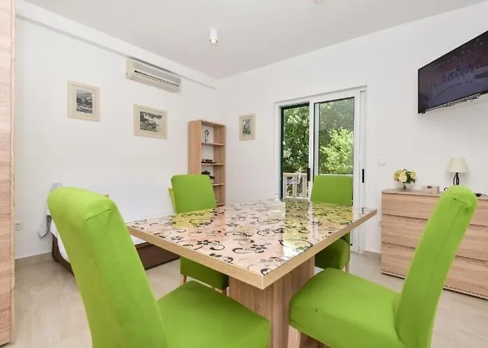 Διαμέρισμα With Parking Space - 24992 *