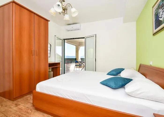 With Parking Space - 24992 Apartment